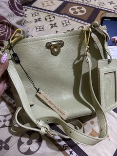 (Kategori: ) berada di . Dikirim oleh frrrre (ID iklan 1450919580, Gambar 1). Deskripsi: .