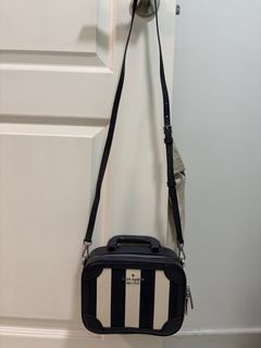 （分類：）位於 。 由 laundrycat 提交（商品編號 1450844526，圖片 1）。簡介： 。