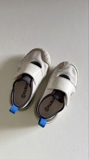 (Category: ) located in . Submitted by Bellpreloved (Listing ID 1450771121, Image 1). Description: .