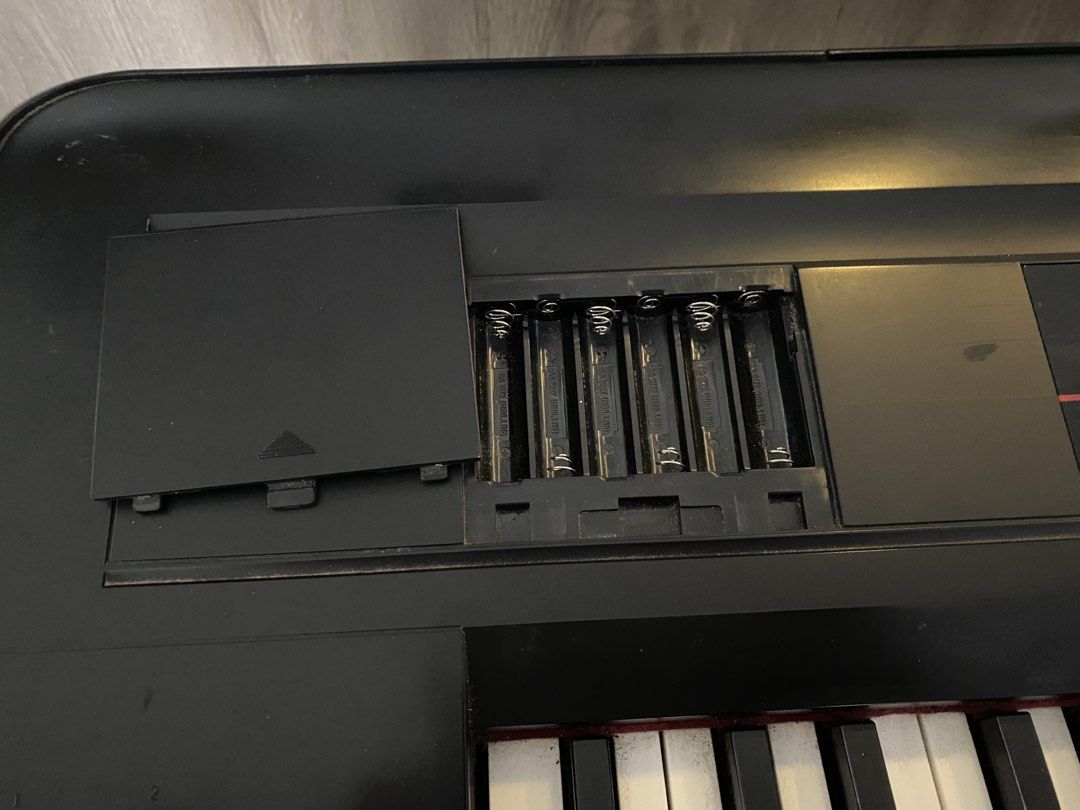 KORG KROSS Synthesizer Keyboard (Category: Musical Instruments) located in Silang. Submitted by ddeclutterproject (Listing ID 1450779309, Image 3). Description: - KORG KROSS 88-key synthesizer keyboard - Ideal for music production and live performances - Battery compartment visible in photos - keys are in excellent working condition -light scratches -LCD: some lines are missing but very much readable -buttons are hard to the touch but responsive 