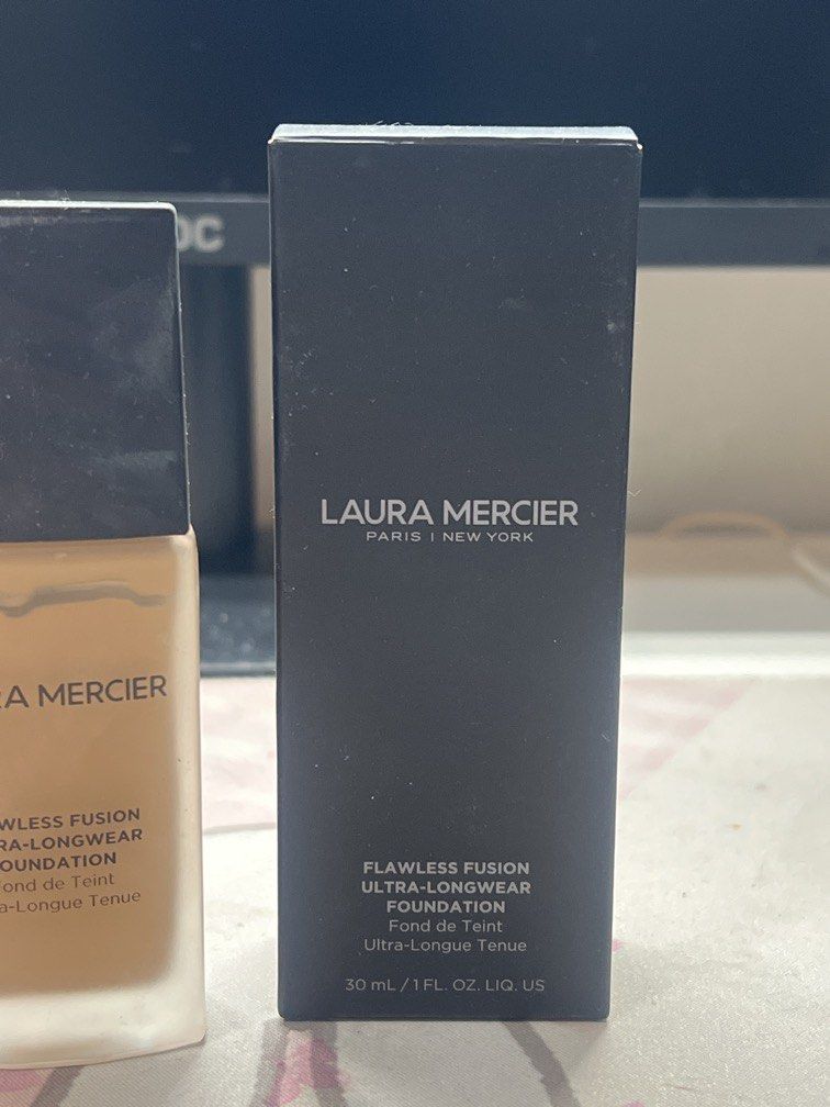 Laura Mercier Foundation (Category: Makeup) located in Muntinlupa City. Submitted by toryoku (Listing ID 1450912221, Image 3). Description: Authentic from Chicago's Sephora 65% full .