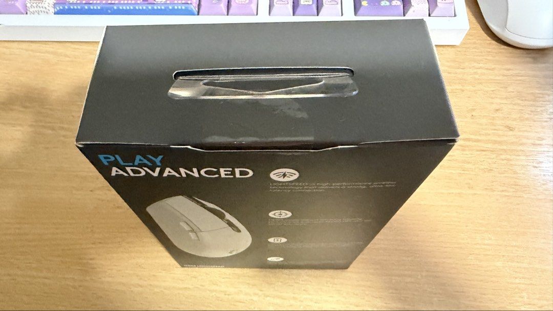 Logitech G304 White (New)514838208394700801