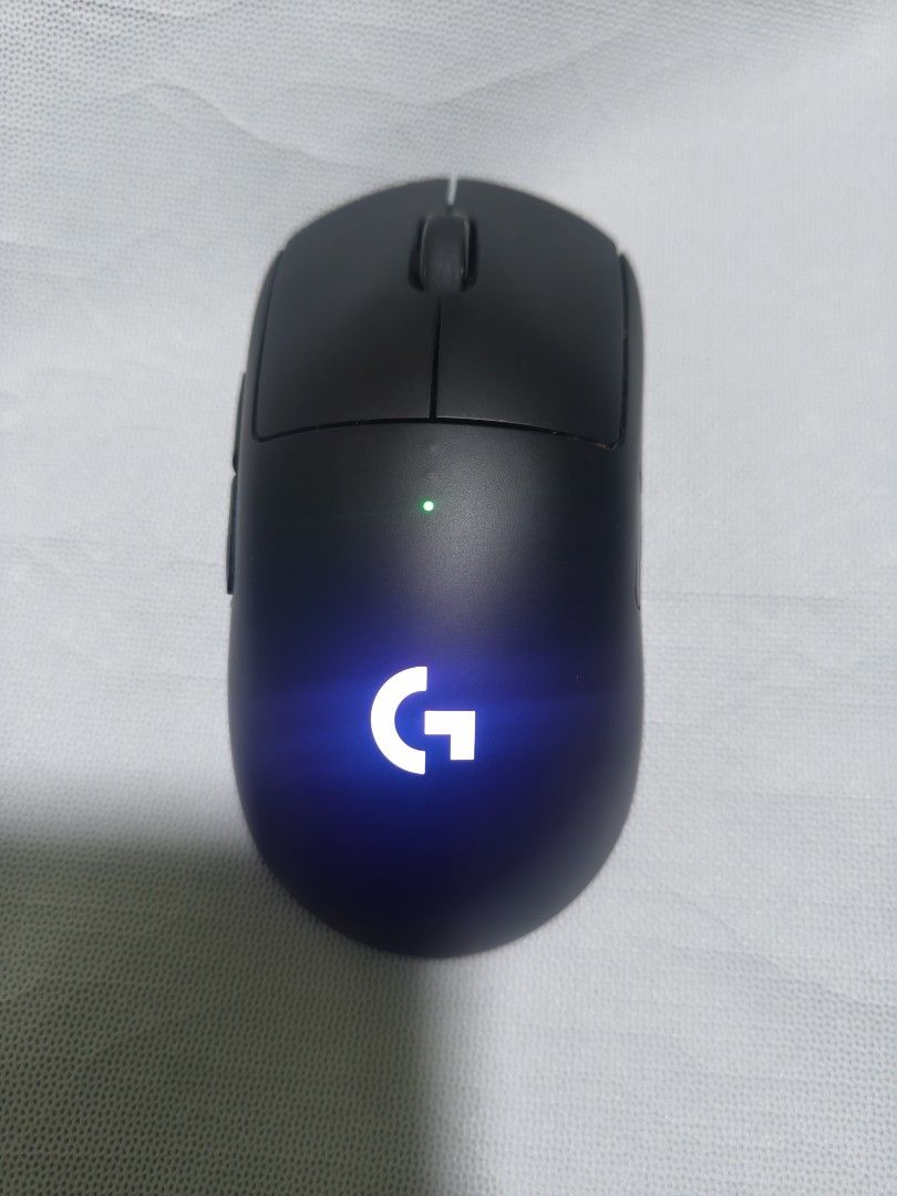 Logitech g pro wireless mouse (Category: Mouse & Mousepads) located in Valenzuela. Submitted by stevewuf888 (Listing ID 1450852115, Image 3). Description: Logitech g pro wireless mouse original with receipts from data blitz complete with box and all accessories (charger and dongle) no wear and tear slight double click issue but could be fixed negotiable price.