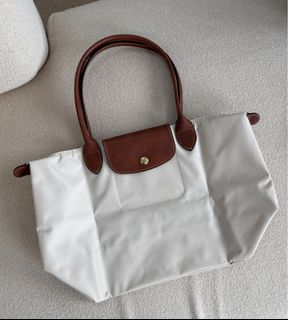 (Kategori: ) berada di . Dikirim oleh itsfancybags (ID iklan 1450793934, Gambar 1). Deskripsi: .