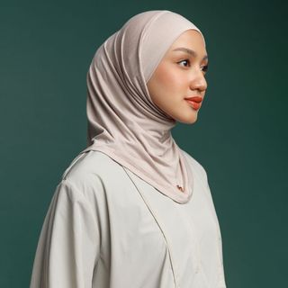 (Kategori: ) berada di . Dikirim oleh young_queen01 (ID iklan 1450792349, Gambar 1). Deskripsi: .