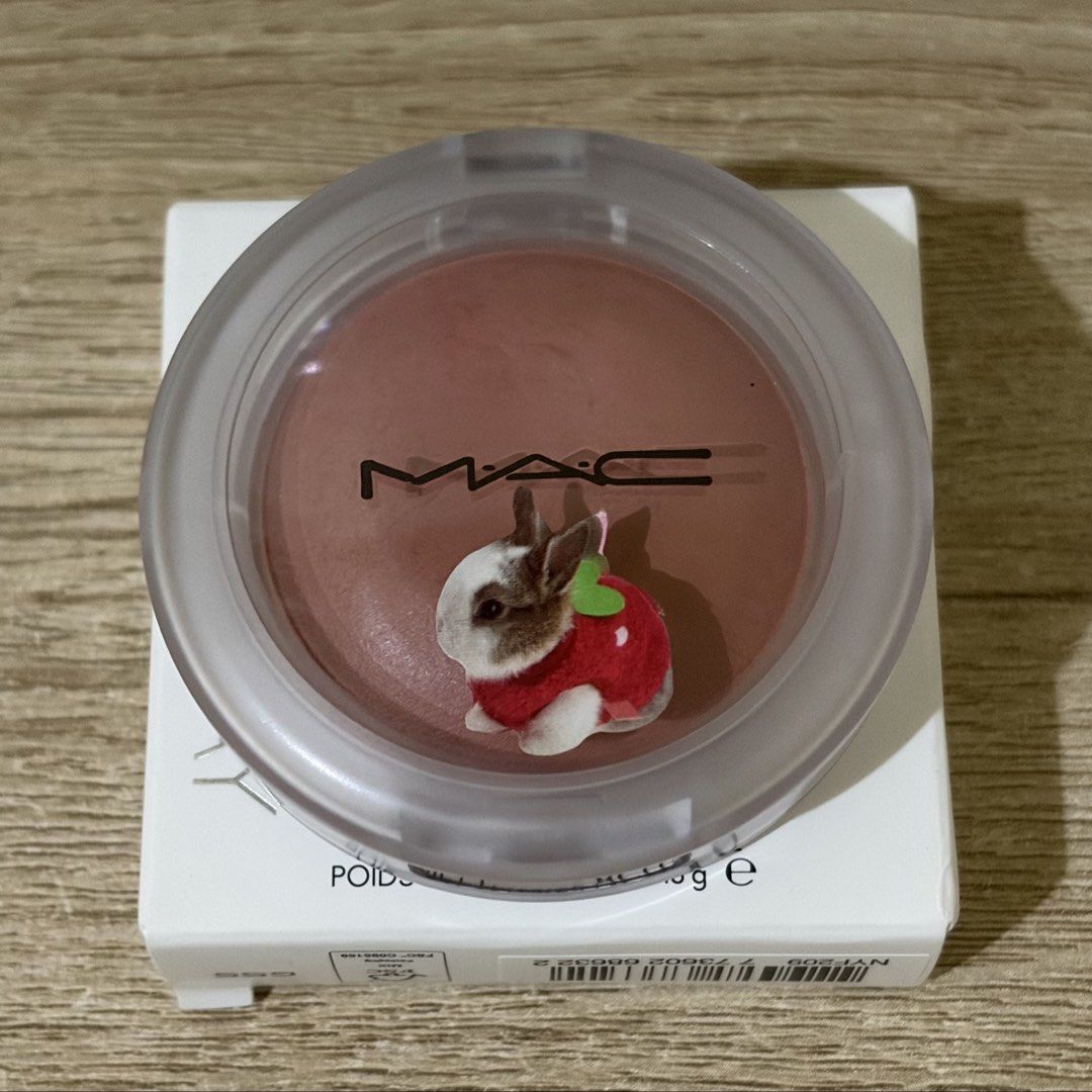 MAC Glow Play Cushiony Blush - Blush, Please (Category: Makeup) located in Santa Rosa. Submitted by burisufuri (Listing ID 1450893340, Image 1). Description: twice used, purchased last april. comes with the box. I put a sticker on the front but you can remove it :) rfs: I want to buy another shade mop: gcash/bank transfer mod: j&t / lalamove.