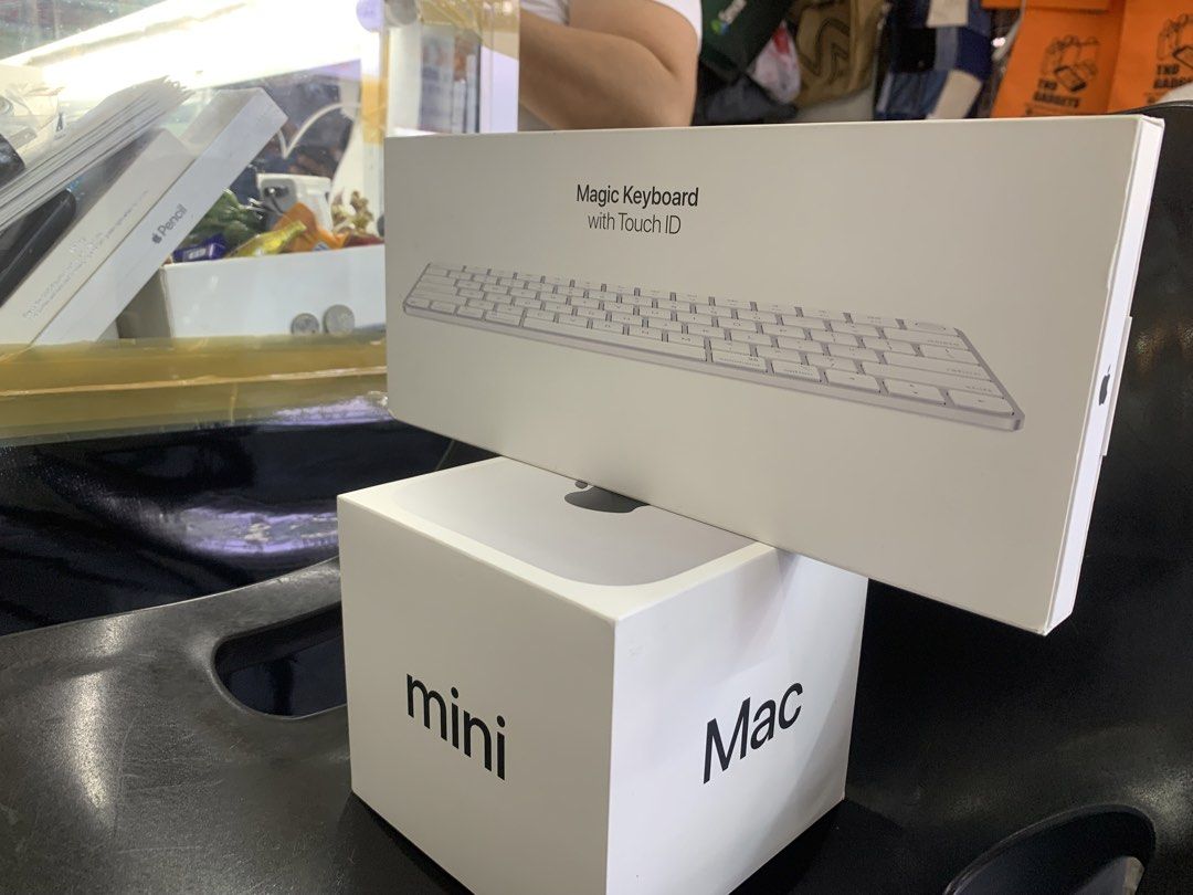MAC MINI M4 -CHIPS 16/512GB (Category: Other Gadgets) located in Manila. Submitted by haniahadj42236 (Listing ID 1450800610, Image 1). Description: 16/512Gb 65,000 16/256GB 55,000 Keyboard 10,000 Brand new apple warranty .