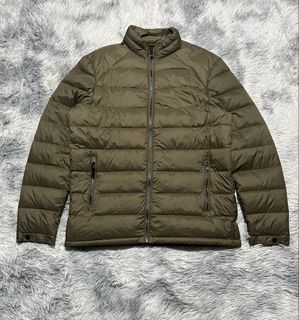 (Category: ) located in . Submitted by c3m.thrift (Listing ID 1450845704, Image 1). Description: .