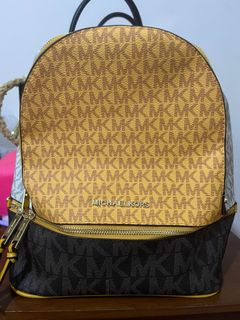 (Kategori: ) berada di . Dikirim oleh noviesrisuryani (ID iklan 1450789771, Gambar 1). Deskripsi: .