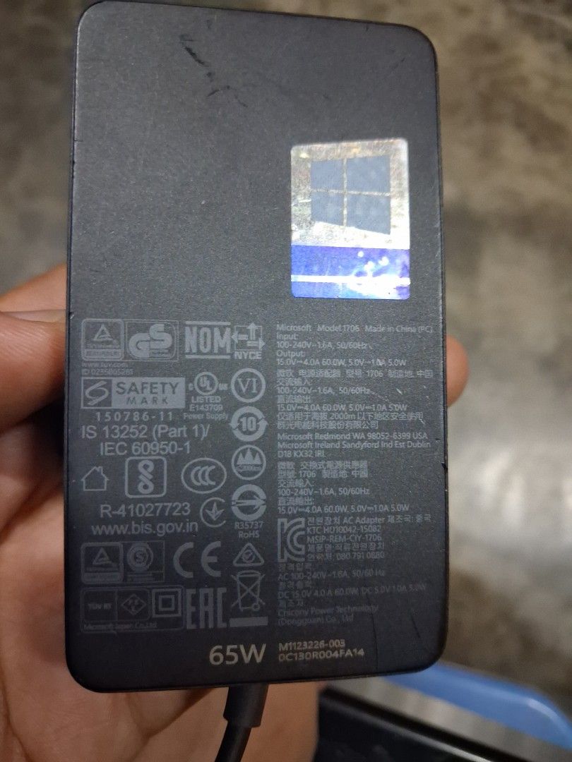 Microsoft Surface Laptop 4 65W Charger514303125891983361