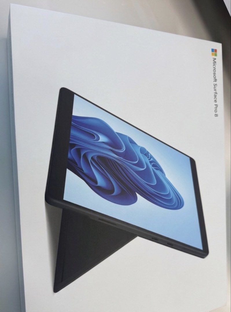 Microsoft Surface Pro 8 (Graphite)514669953869434881