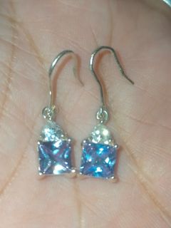(Category: ) located in . Submitted by 2luv2shop (Listing ID 1450829061, Image 1). Description: .