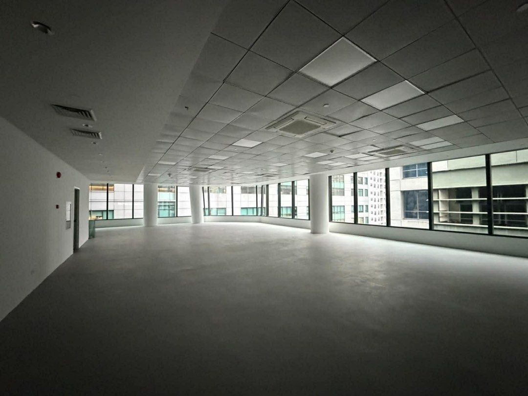 MODERN AYALA AVENUE PRIME OFFICE SPACE (Category: Commercial) located in Makati City. Submitted by ayen.uy (Listing ID 1450744762, Image 1). Description: ✅FOR LEASE ✅MODERN AYALA AVENUE Prime Office Space - New and Modern building - Warm Shell - With A/C, Lighting, Painted Flooring - 1,400sqm whole floor (Can do smaller cuts) - Lease Rate - P1,400 sqm plus VAT, Cusa P200/sqm plus VAT - 1 parking slot per 100sqm so total of 14 parking slots for 1 