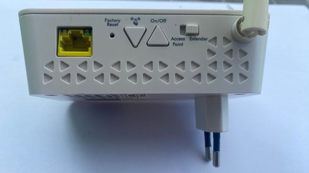 NETGEAR WiFi Range Extender EX6100 (Category: Networking) located in Las Pinas. Submitted by goethestrasse (Listing ID 1450831732, Image 2). Description: - NETGEAR WiFi Range Extender EX6100 - Boosts and extends your existing WiFi signal - Wireless Standard: 802.11ac (Dual-band: 2.4 GHz and 5 GHz) - Plugs directly into a wall socket for convenience (two round pins) - Includes an Ethernet port for wired device connections - Equipped with two anten