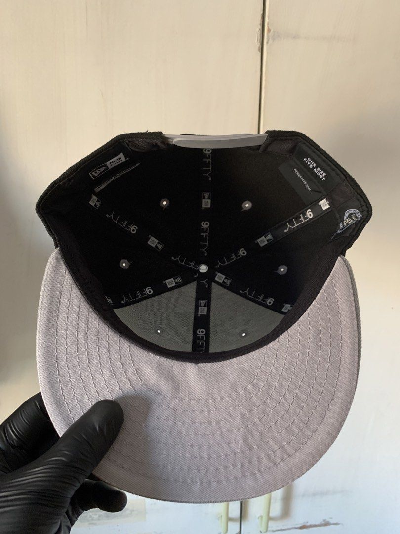 New Era LA Kings 9FIFTY Snapback Hat (Category: Caps & Hats) located in Mabalacat. Submitted by mixx-stuff (Listing ID 1450751964, Image 2). Description: .