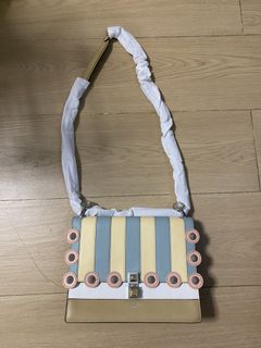 （分類：）位於 。 由 green.world 提交（商品編號 1450921964，圖片 1）。簡介： 。