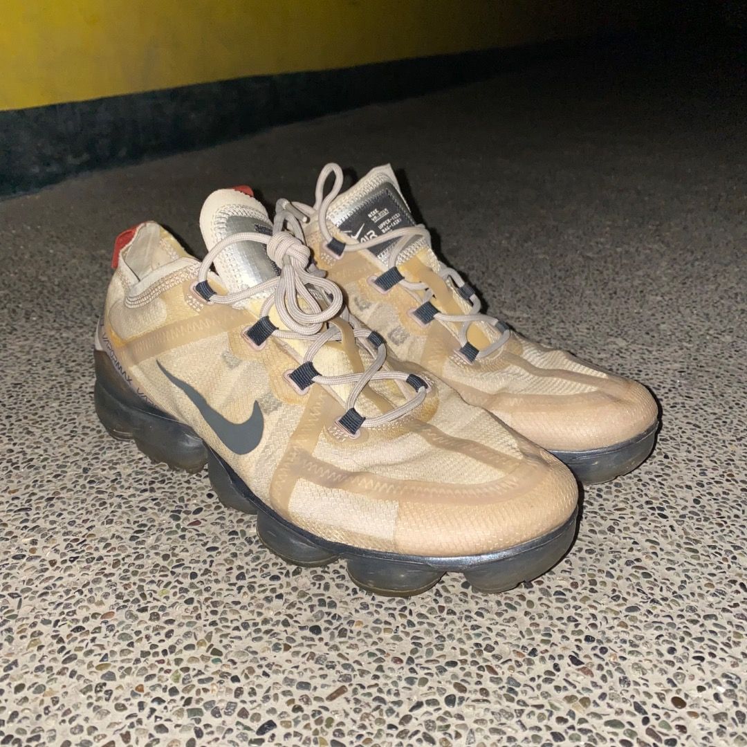 Nike Air VaporMax size 9.5 (Category: Sneakers) located in Manila. Submitted by johnpm (Listing ID 1450736967, Image 3). Description: - Nike Air VaporMax 2019 sneakers - Translucent beige upper - Signature VaporMax air bubble sole - Dark grey Nike Swoosh - Light grey laces - Minor scuffs on sole from wear - Plenty of life left, great for everyday wear.