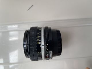 （分類：）位於 。 由 sellallcamera2 提交（商品編號 1430630605，圖片 1）。簡介： 。