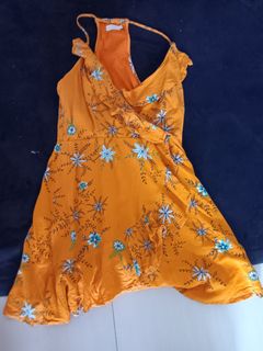 (Category: ) located in . Submitted by RudeanPreloved (Listing ID 1450783624, Image 1). Description: .