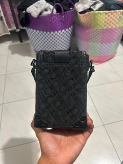 (Category: ) located in . Submitted by kausiape (Listing ID 1450928504, Image 1). Description: .