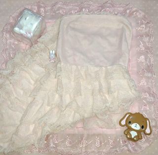 (Category: ) located in . Submitted by daintypeach (Listing ID 1450914773, Image 1). Description: .