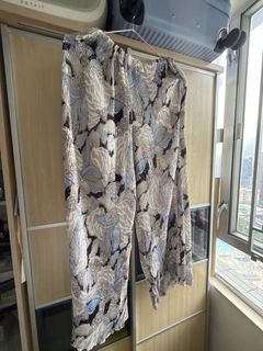 （分類：）位於 。 由 under100dollars 提交（商品編號 1450821229，圖片 1）。簡介： 。
