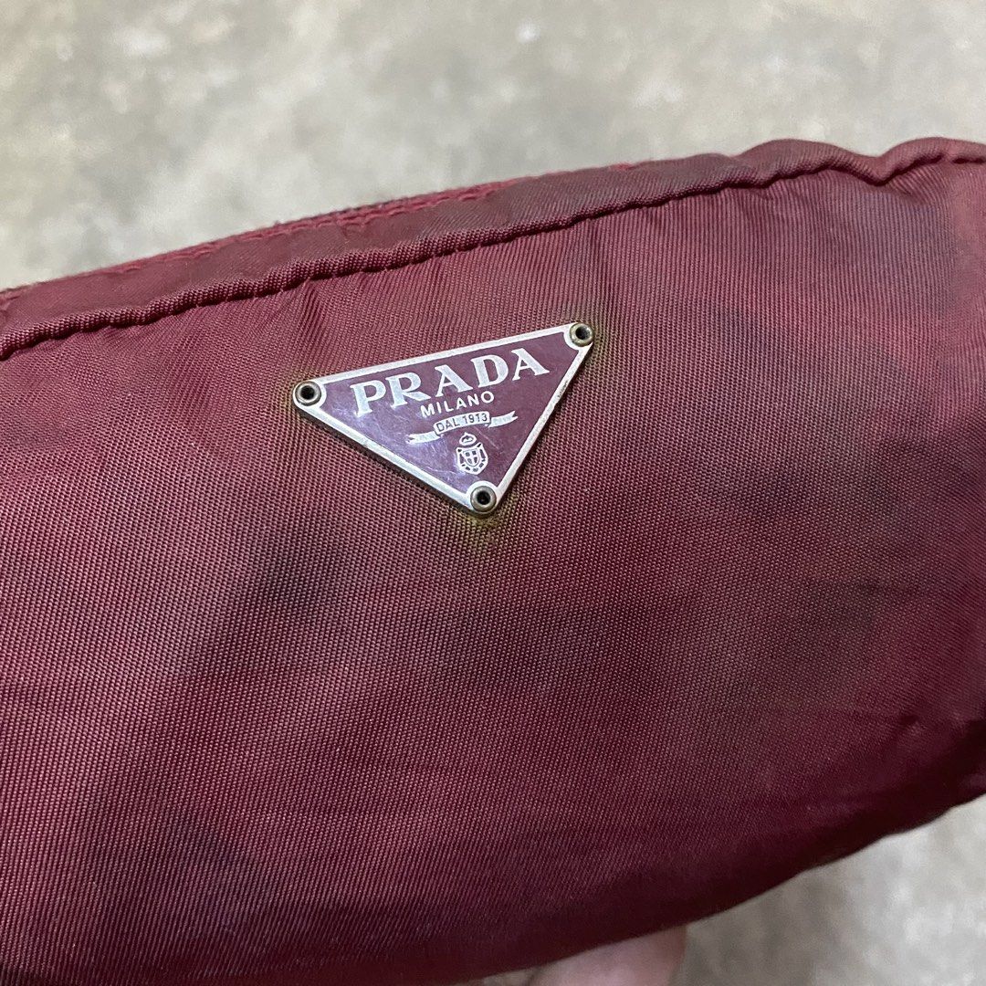 Prada (Category: Bags & Wallets) located in Kuala Lumpur. Submitted by vintagevictim (Listing ID 1450833213, Image 3). Description: Need some restore.