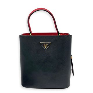 (Category: ) located in . Submitted by carousellluxury (Listing ID 1450829243, Image 1). Description: .