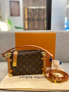 (Kategori: ) berada di . Dikirim oleh brandedboutiquez (ID iklan 1450873441, Gambar 1). Deskripsi: .