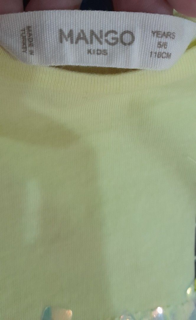 PRELOVED MANGO KIDS T SHIRT (Category: Babies & Kids Fashion) located in Manila. Submitted by lucky7ph (Listing ID 1450782712, Image 2). Description: size 116cm ideal for 2 to 4years old brand: Mango.