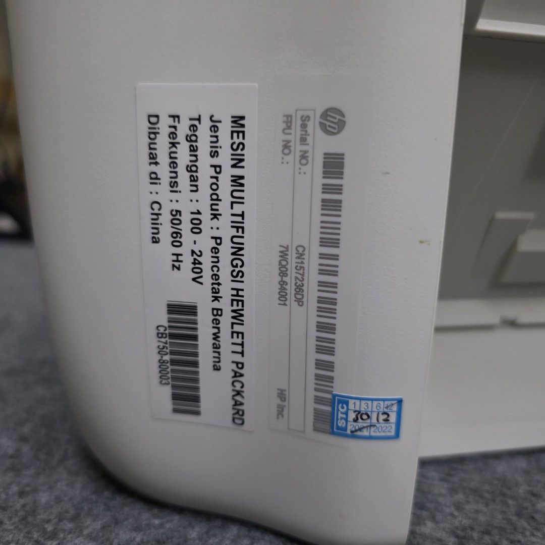 Printer (Category: Printers, Scanners & Copiers) located in Klang. Submitted by nann. (Listing ID 1450876834, Image 3). Description: HP DeskJet Ink Advantage 2335 All-in-One Printer - Functions: Print, Scan, Copy - Connectivity: Wired USB connection only (No Wi-Fi -Budget Printer) ​Ink Type: Uses HP 682 Ink Cartridges (highly affordable for around RM 44 each). -Condition : Good function & Clean. Includes: ​1x HP DeskJet 2335 Printer Unit 1x New b