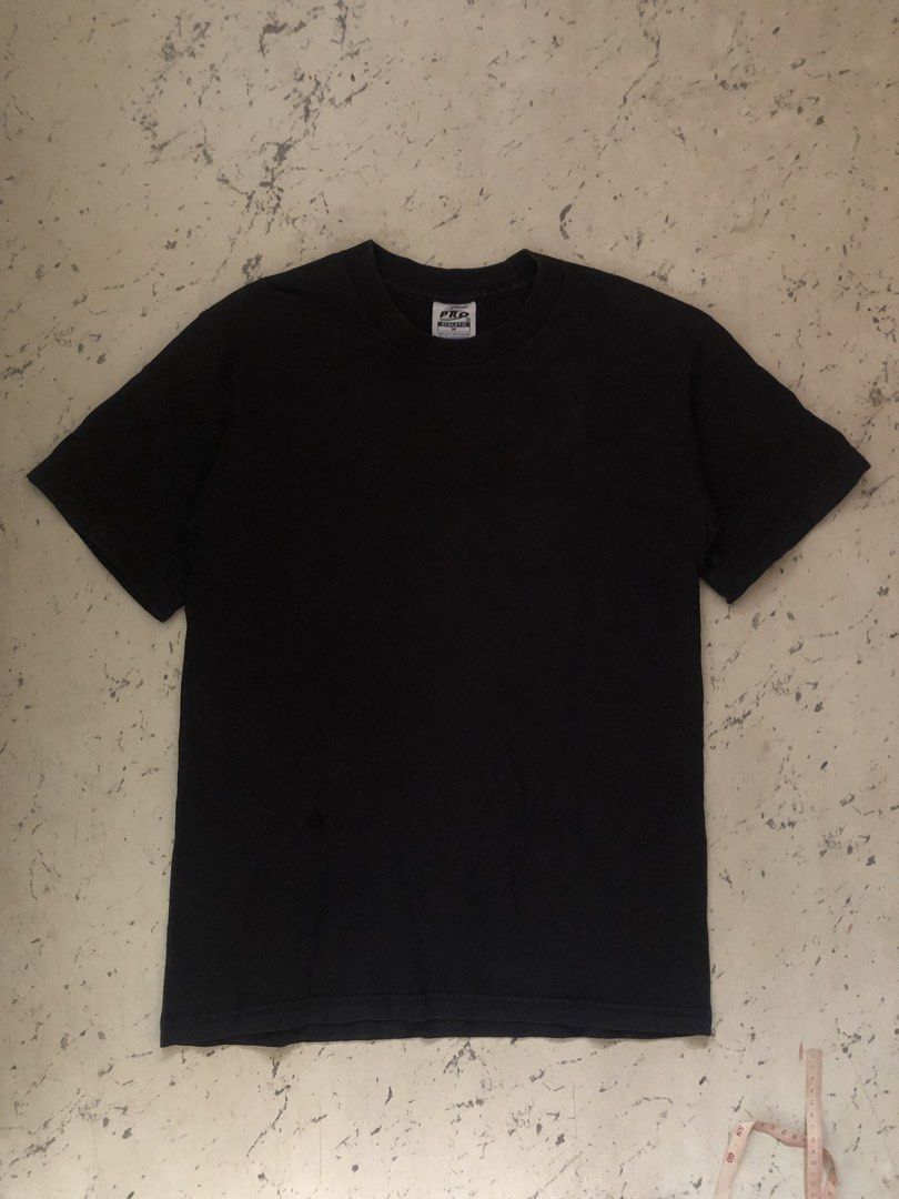 PRO ATHLETIC Black T-Shirt Size M (Category: Tshirts & Polo Shirts ) located in Cagayan de Oro. Submitted by jericc1 (Listing ID 1450819337, Image 1). Description: Mesurement W-19 L-27 Colorrate-6/10.