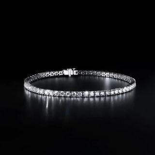 (Category: ) located in . Submitted by lumis.diamonds (Listing ID 1450918021, Image 1). Description: .
