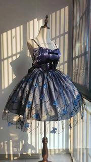 (Category: ) located in . Submitted by mochimel25preloved (Listing ID 1450833681, Image 1). Description: .
