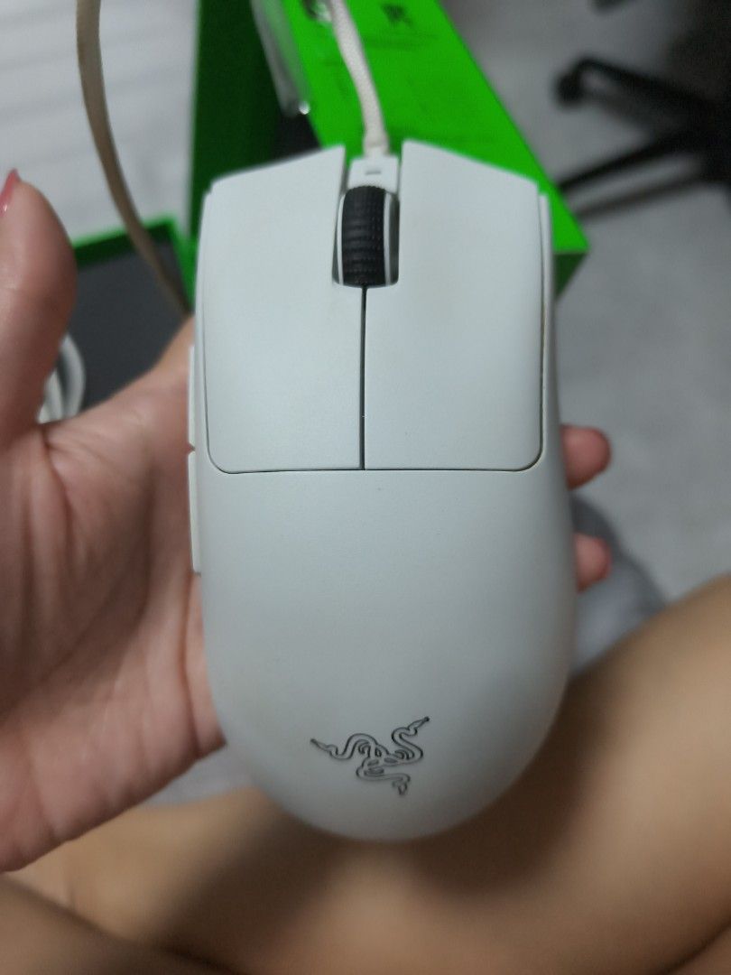 Razer DeathAdder V2 Pro Wireless Gaming Mouse White514683311008010241