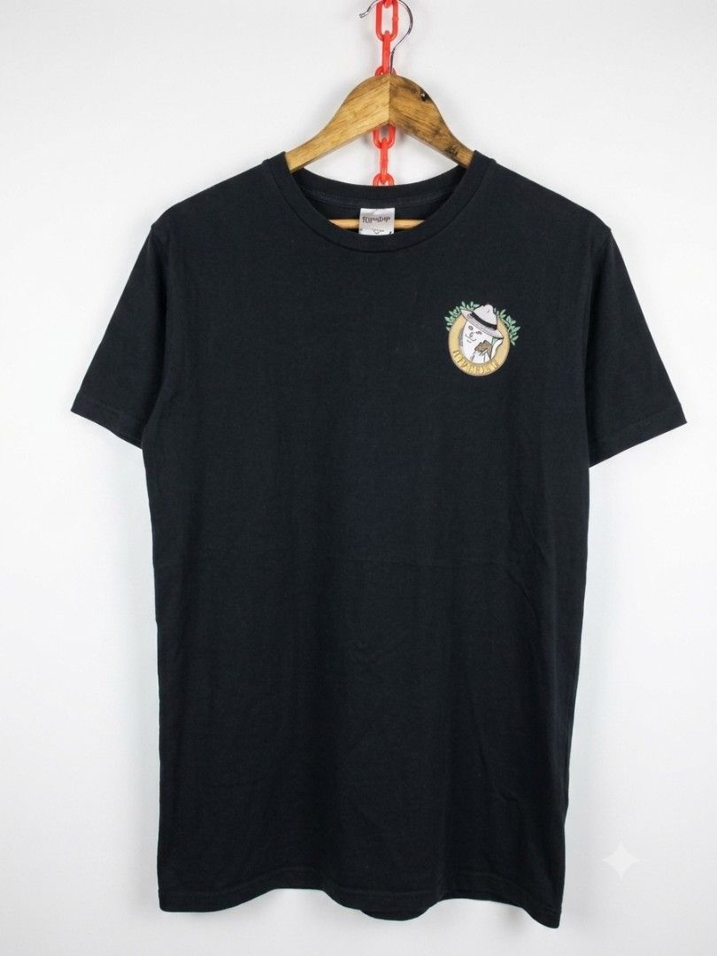 Rip n dip (Category: Activewear) located in Tigaon. Submitted by partidothrift_v2 (Listing ID 1450840097, Image 2). Description: no issue 9/10 color rate.