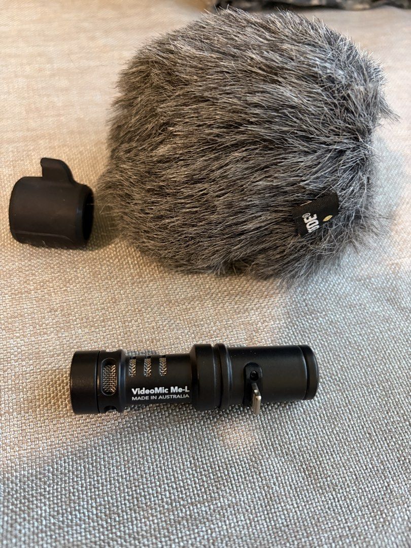 Rode VideoMic Me-L Microphone with Furry Windscreen
