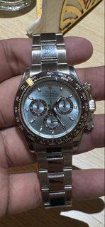 (Category: ) located in . Submitted by Watchaholics (Listing ID 1450832419, Image 1). Description: .