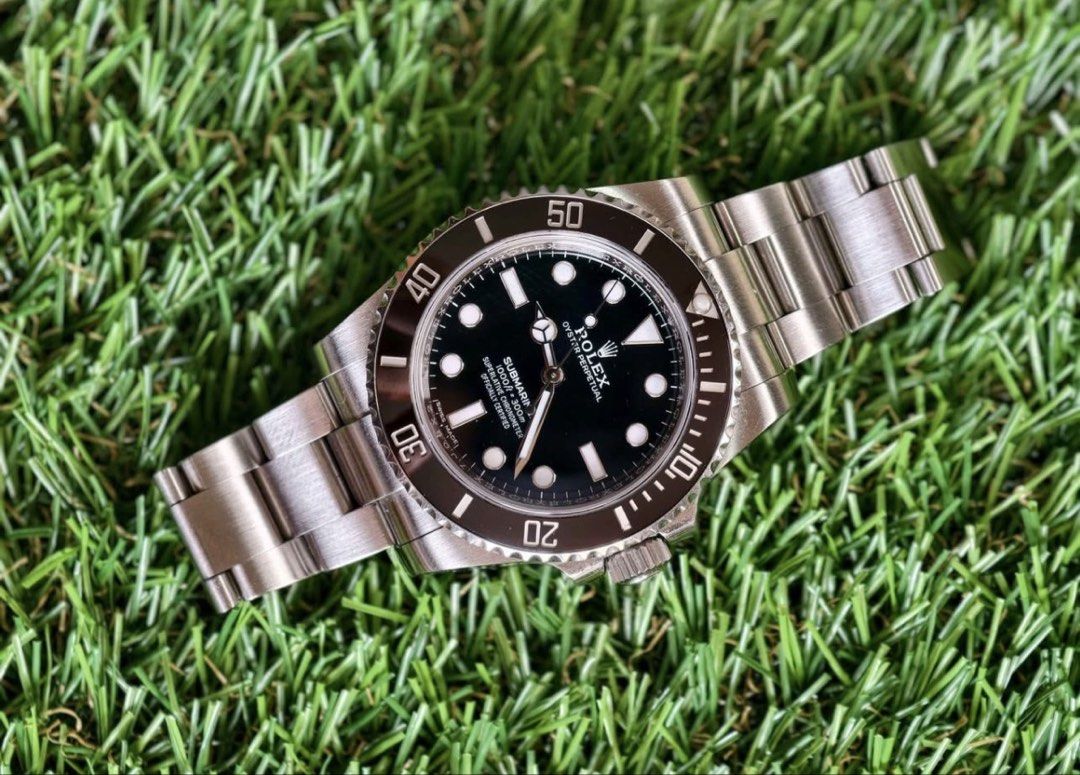 Rolex Submariner Sub ND (Category: Luxury Watches) located in Muntinlupa City. Submitted by noeyslittlecloset (Listing ID 1450765118, Image 3). Description: Rolex Submariner Sub ND 114060 Complete set Open for 3rd party authentication Php 645k.