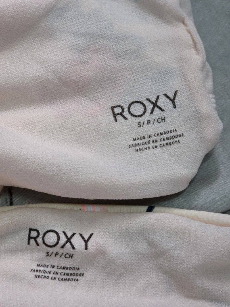 Roxy Floral Bikini Set S/P/CH (Category: Bikinis & Swimsuits) located in Quezon City. Submitted by petite_kopichesg (Listing ID 1450776604, Image 3). Description: - Cute Roxy floral bikini set - Cream base with pink and green floral print - Features lace-up detail on the bottoms - Size: S/P/CH - Perfect for beach days or pool parties - Declutter - With a bit of stains (please refer to photo) - All sales are final - No refund, no return - Will not