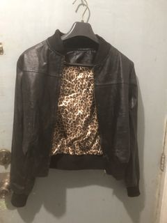 (Category: ) located in . Submitted by unique2shop (Listing ID 1450924396, Image 1). Description: .