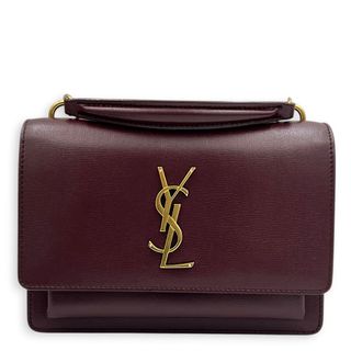 (Category: ) located in . Submitted by carousellluxury (Listing ID 1450790571, Image 1). Description: .