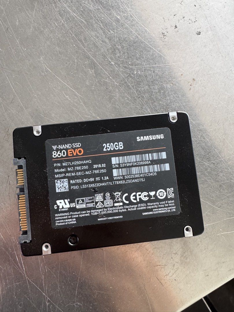 Samsung 860 EVO 250GB SSD