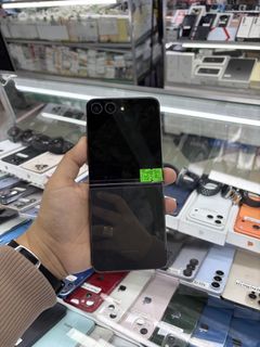 (Category: ) located in . Submitted by javedsgadgetshop (Listing ID 1450747300, Image 1). Description: .