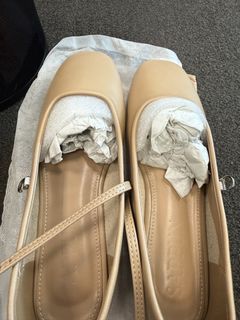 (Category: ) located in . Submitted by addictedshopaholic (Listing ID 1450806057, Image 1). Description: .