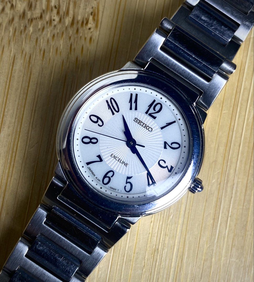 Seiko Exceline Ladies Watch 2003 August (Category: Women's Watches) located in Mandaluyong City. Submitted by watchcraftph (Listing ID 1450889052, Image 1). Description: ❗️For Sale ❗️ [ON HAND] Seiko Exceline Ladies Watch Reference : 4J41-0AE0 Year: 2003 August Genuine Pre-owned Vintage Watch Spec Sheet: ✔️26.6mm Stainless Steel Case ✔️30.5mm lug to lug ✔️Seiko 4J41 quartz movement japan ✔️Seiko stainless steel bracelet (fits max 6.5” wrist) ✔️Ja