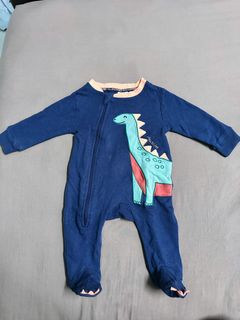 (Category: ) located in . Submitted by preloved4nything (Listing ID 1450801114, Image 1). Description: .