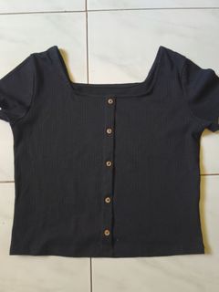 (Category: ) located in . Submitted by erikashoppe (Listing ID 1450766522, Image 1). Description: .