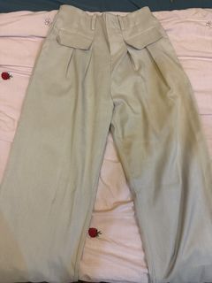 (Category: ) located in . Submitted by preloved.bynur712 (Listing ID 1450905443, Image 1). Description: .