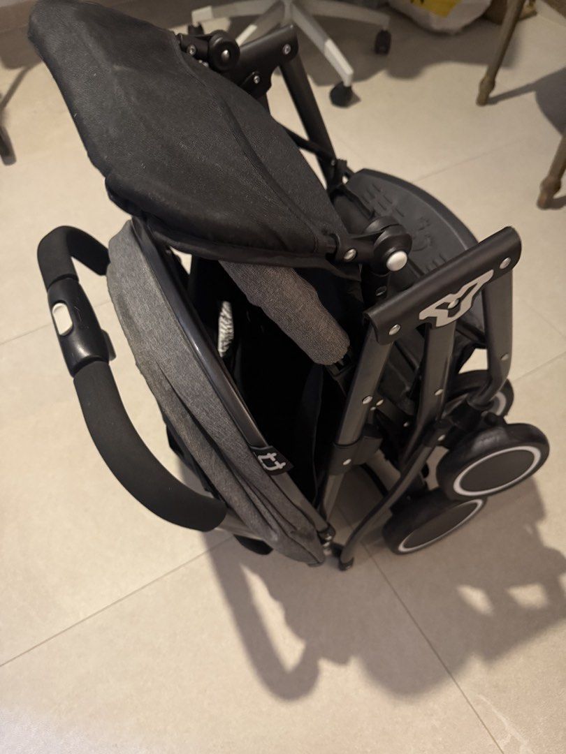 Strollers (Category: Strollers) located in Singapore. Submitted by rehana_begum (Listing ID 1450881719, Image 3). Description: Good condition strollers .